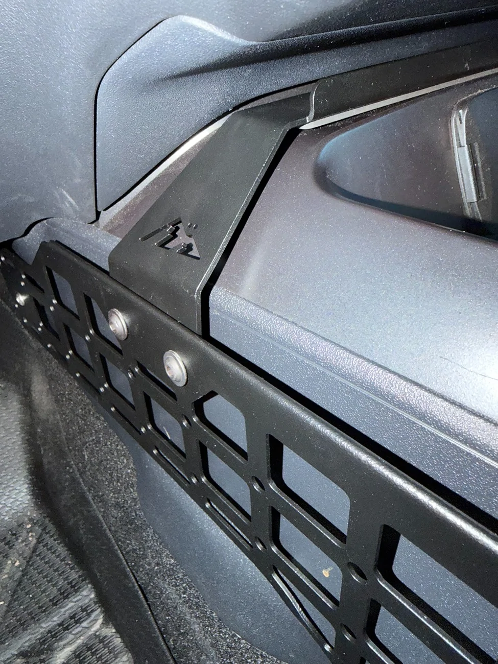 Ford Bronco Mountains2Metal Center Console Molle panel IMG_1428