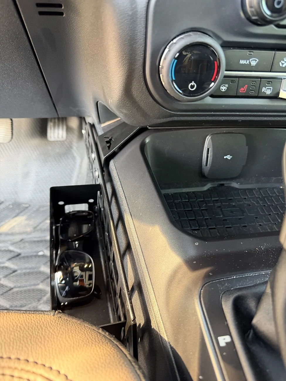Ford Bronco Mountains2Metal Center Console Molle panel IMG_1430