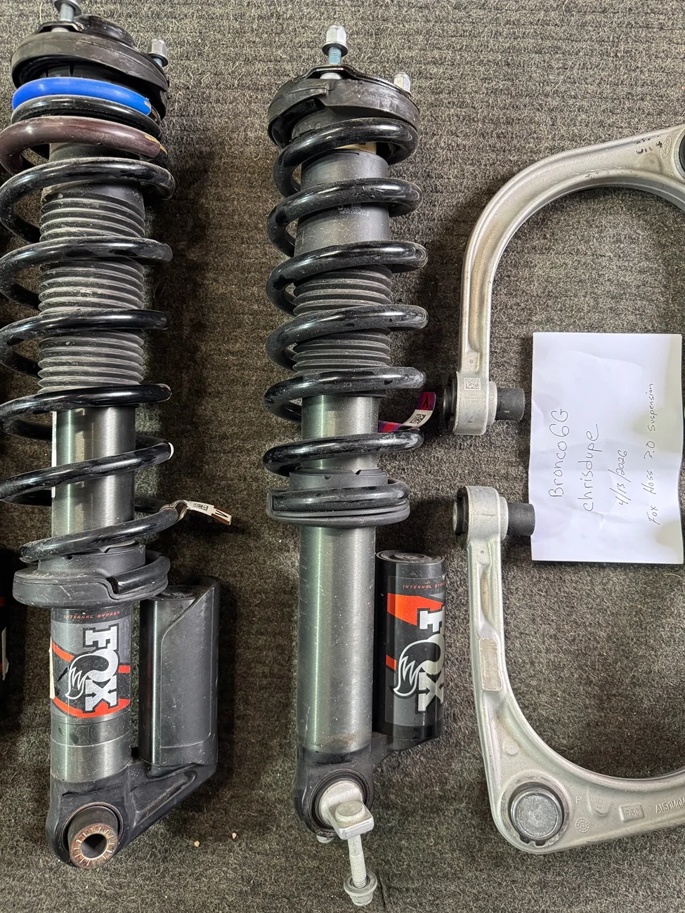 Ford Bronco Fox Hoss 3.0 Suspension IMG_3014