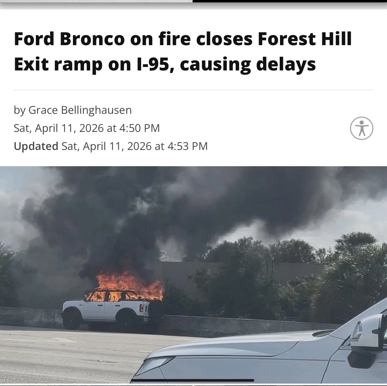 Ford Bronco Bronco on fire IMG_1974