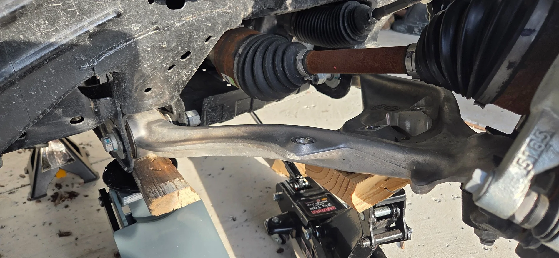 Ford Bronco Help- can't remove front lower control arm cam bolts 1776124490637-s