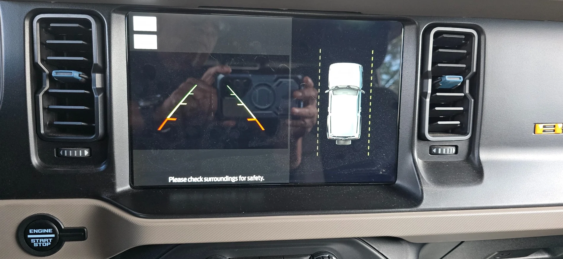 Ford Bronco Safety Recall 26S09 / 25V540 (Blank Screen) completed with OTA Update SYNC-26.2.4.11 1000018202