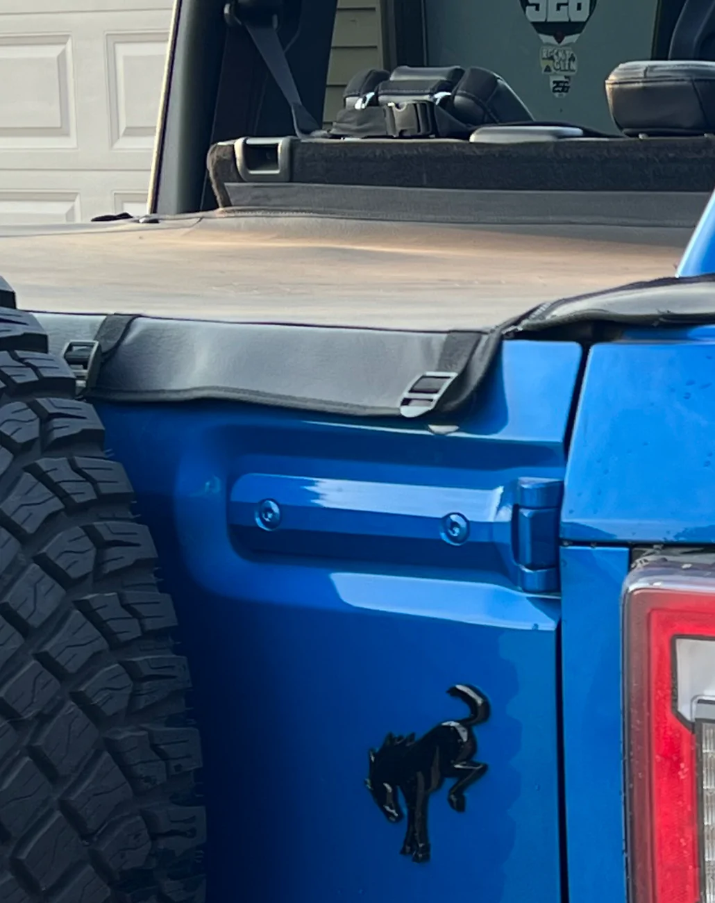 Ford Bronco Tonneau cover without straps (4dr) 1776354883846-c5