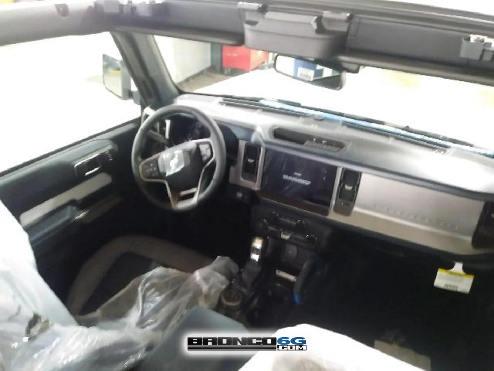 Ford Bronco 15+ Bronco builds from the factory ??♨️ 12 - 2021 Bronco Outer Banks Oxford White 3 Interior
