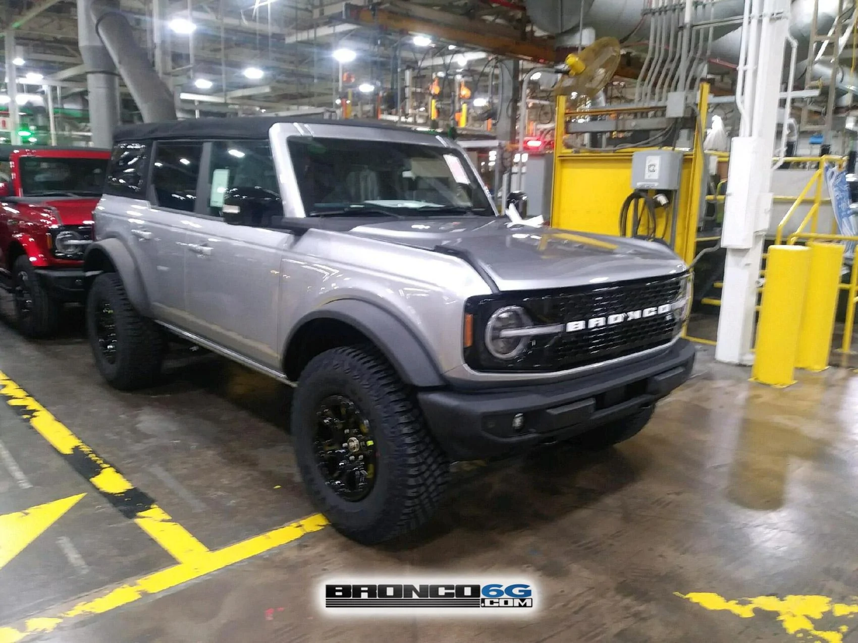 Ford Bronco 15+ Bronco builds from the factory ??♨️ 15 - 2021 Ford Bronco Production Line 6