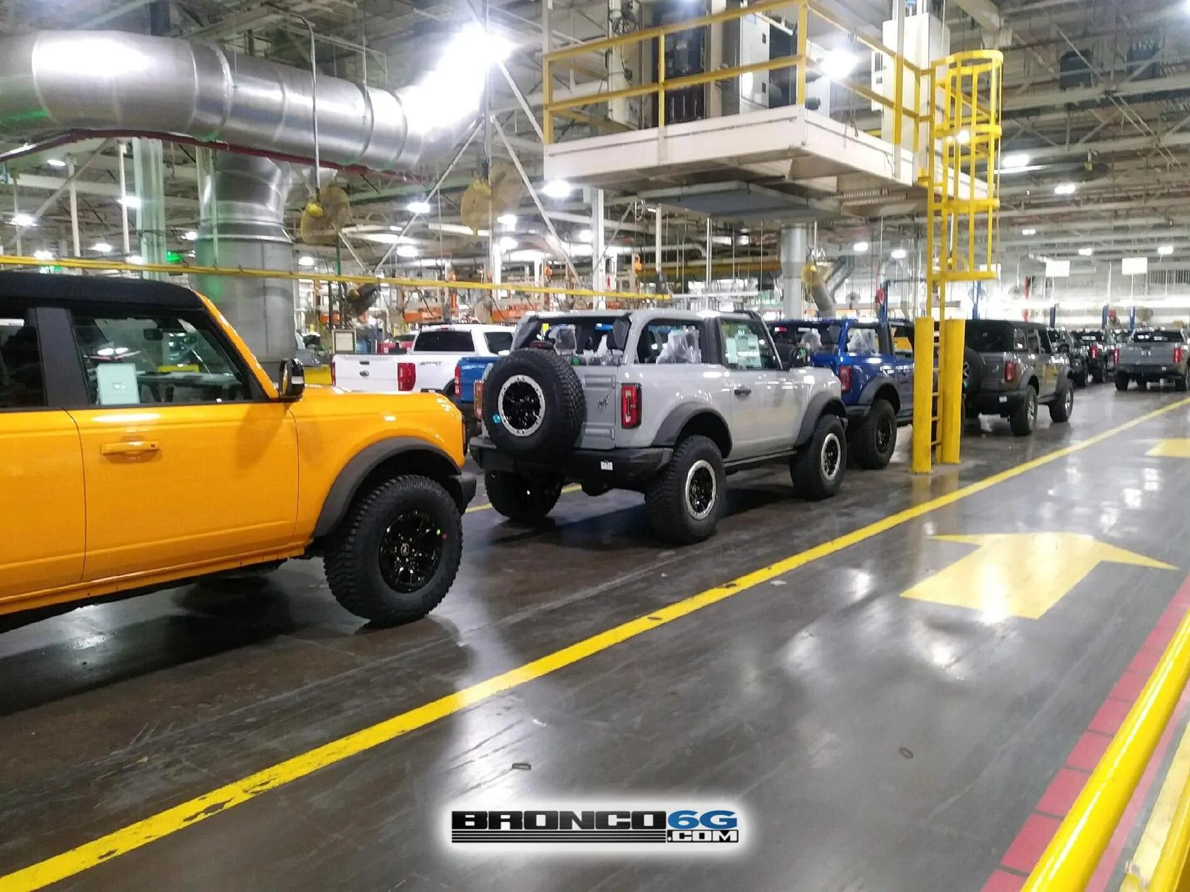Ford Bronco 15+ Bronco builds from the factory ??♨️ 15 - 2021 Ford Bronco Production Line 7