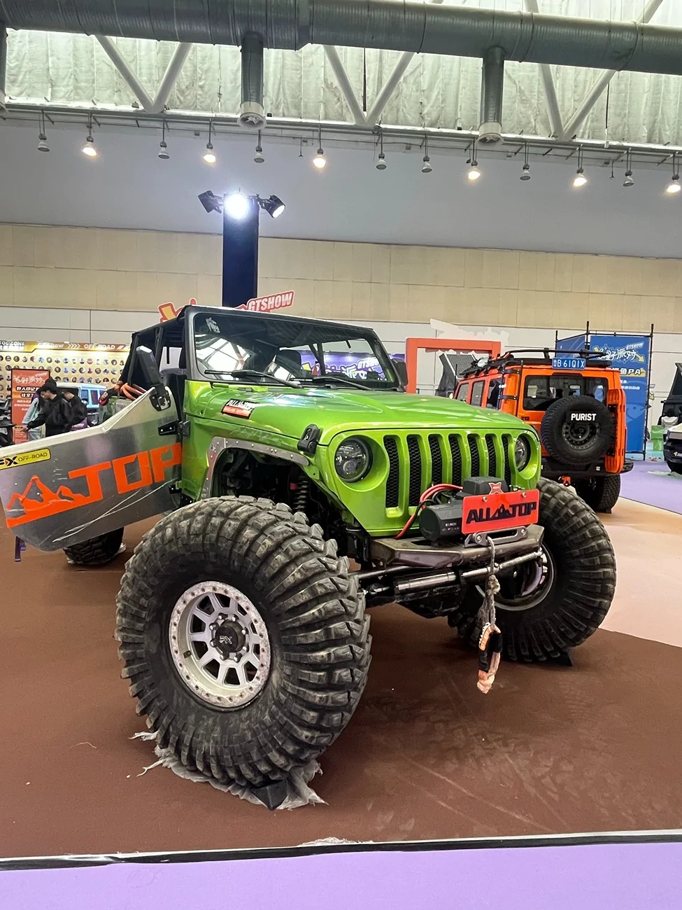 Ford Bronco We Went to the GT Show – What Did We See? (2) 1 (2)