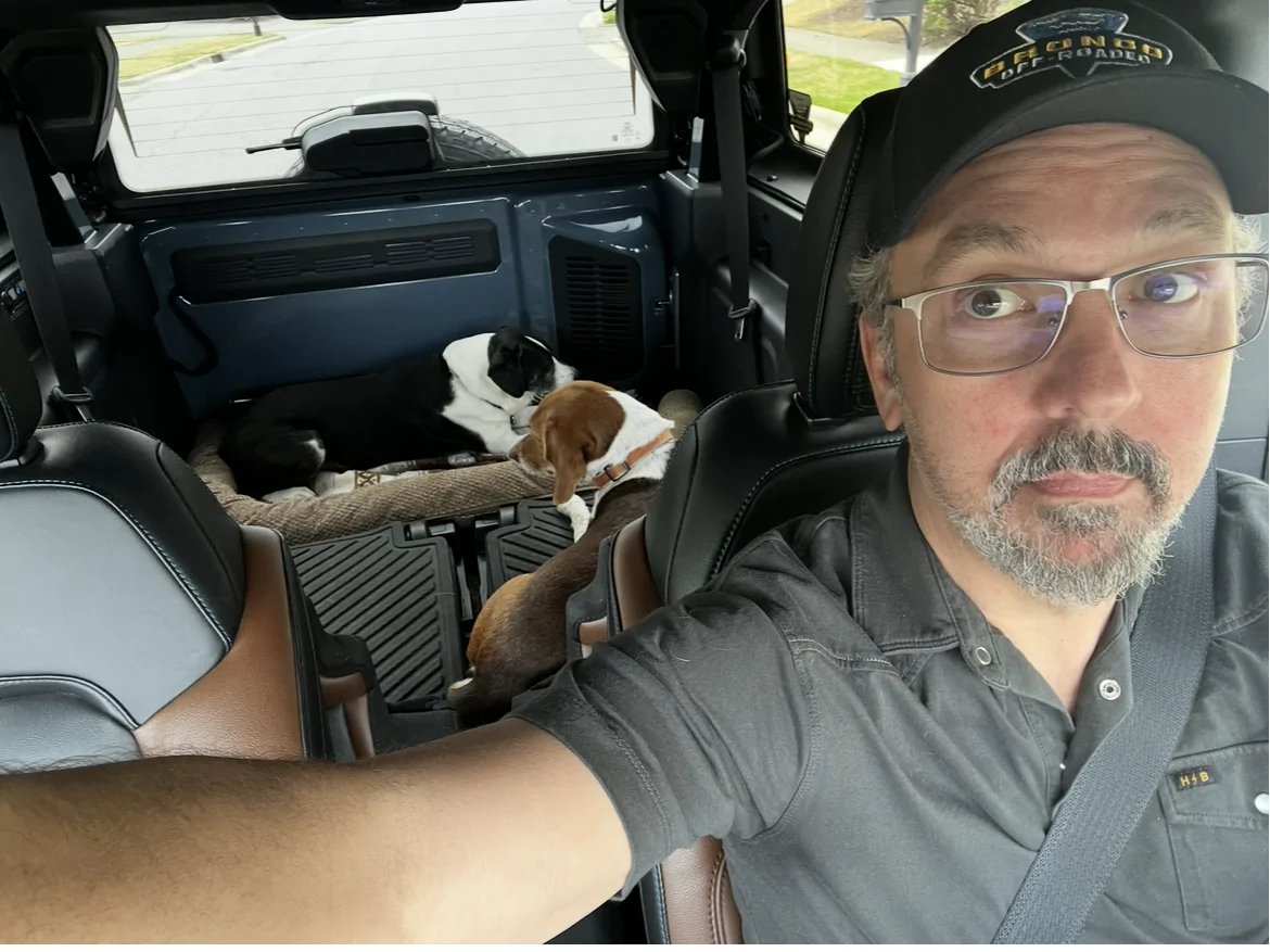 Ford Bronco Riding with dog - Bronco 2-Door options View recent photos