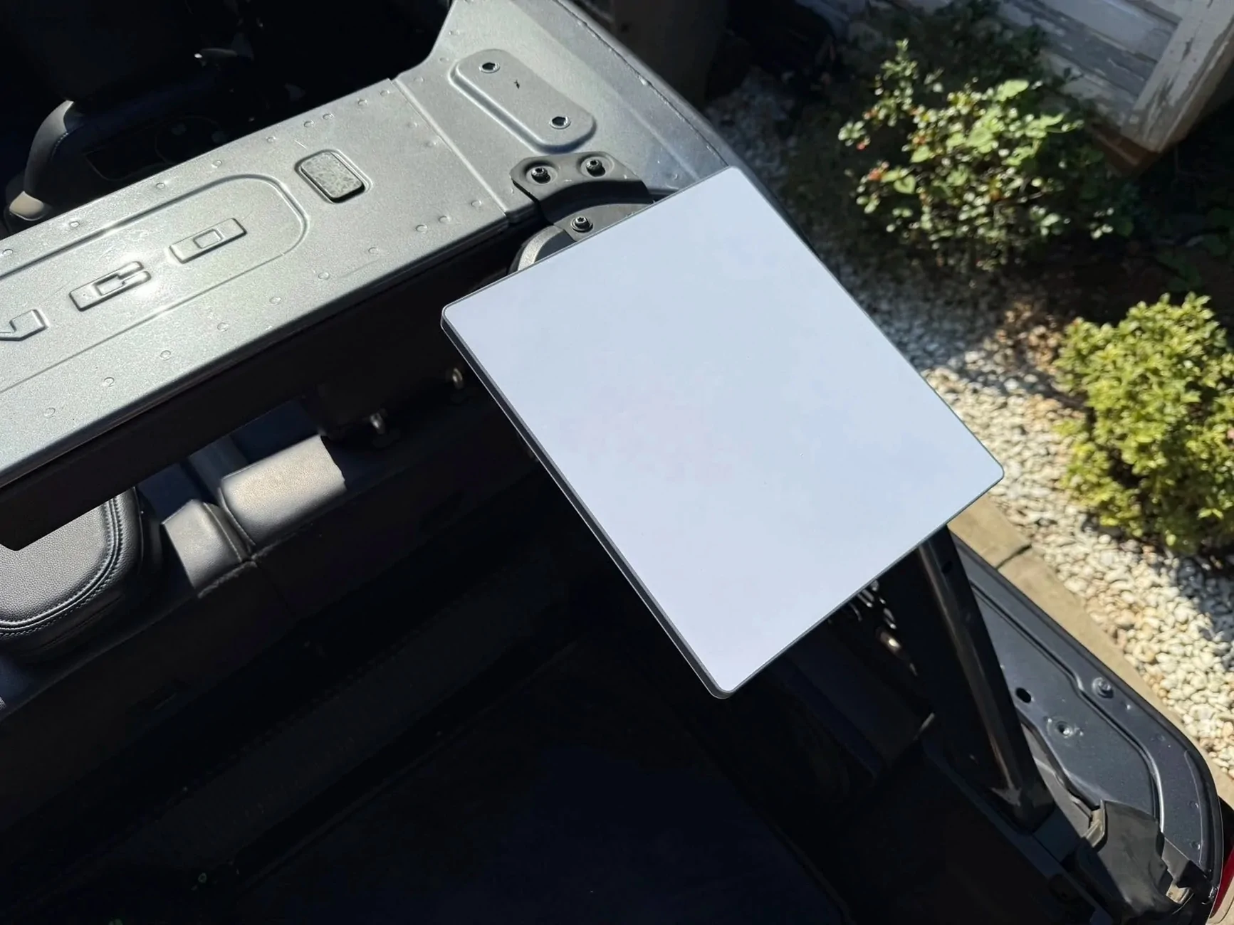 Ford Bronco Starlink Mini & DV8 install 7