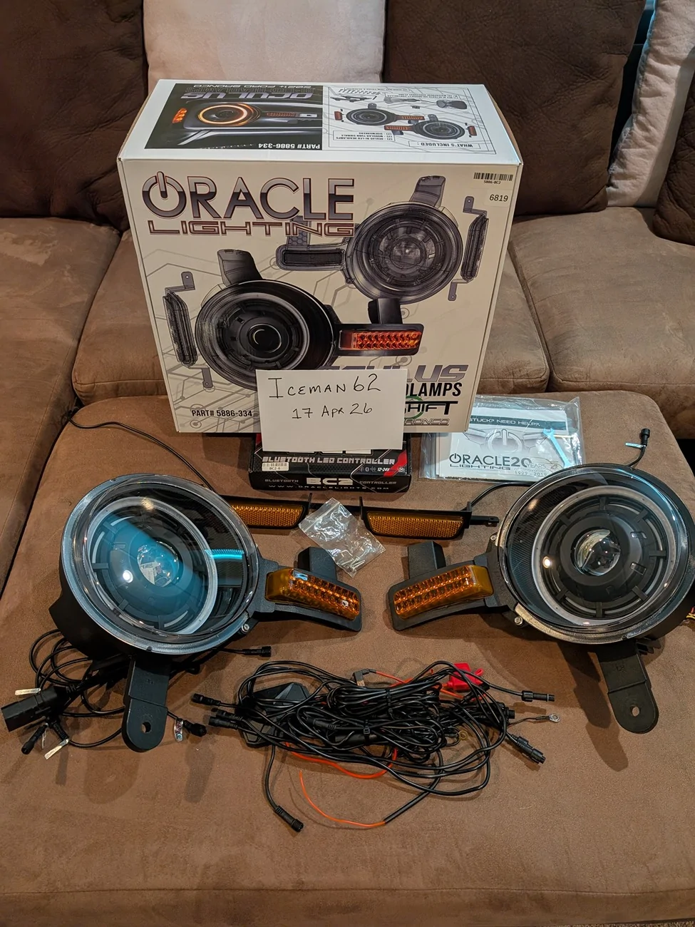 Ford Bronco Oracle Oculus Color-Shift Bi-LED Projector Headlights (21-25 Bronco) Oracle-1