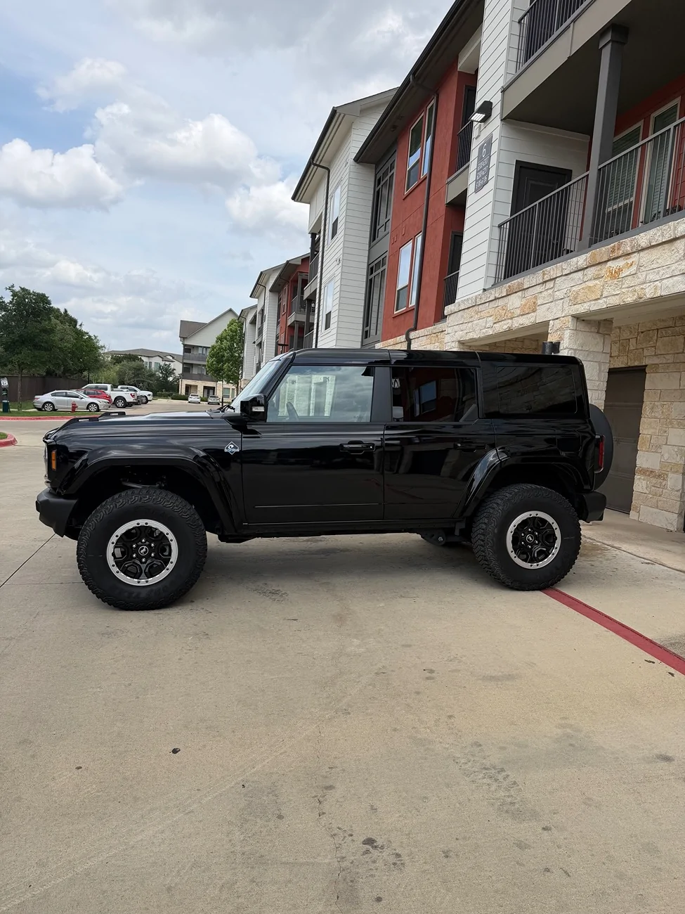 Ford Bronco Rough Country flares IMG_0349