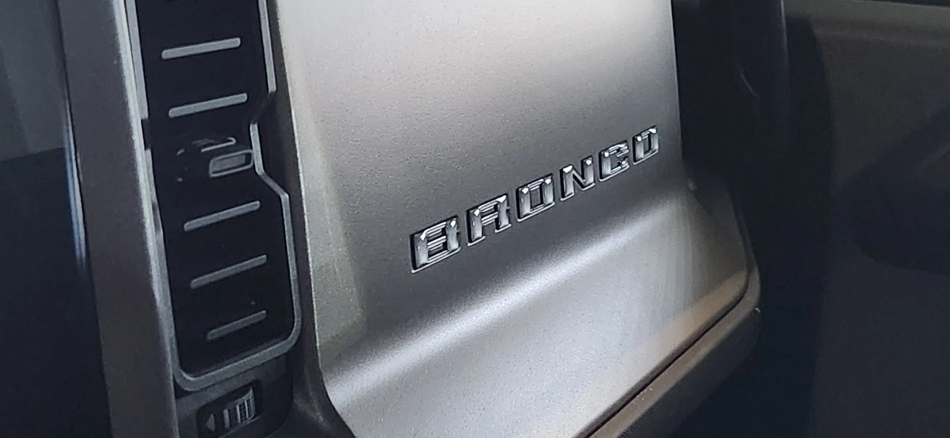 Ford Bronco What Did You Do To Your Bronco Raptor Today? 🔧 🧰 🪛 20260418_155731