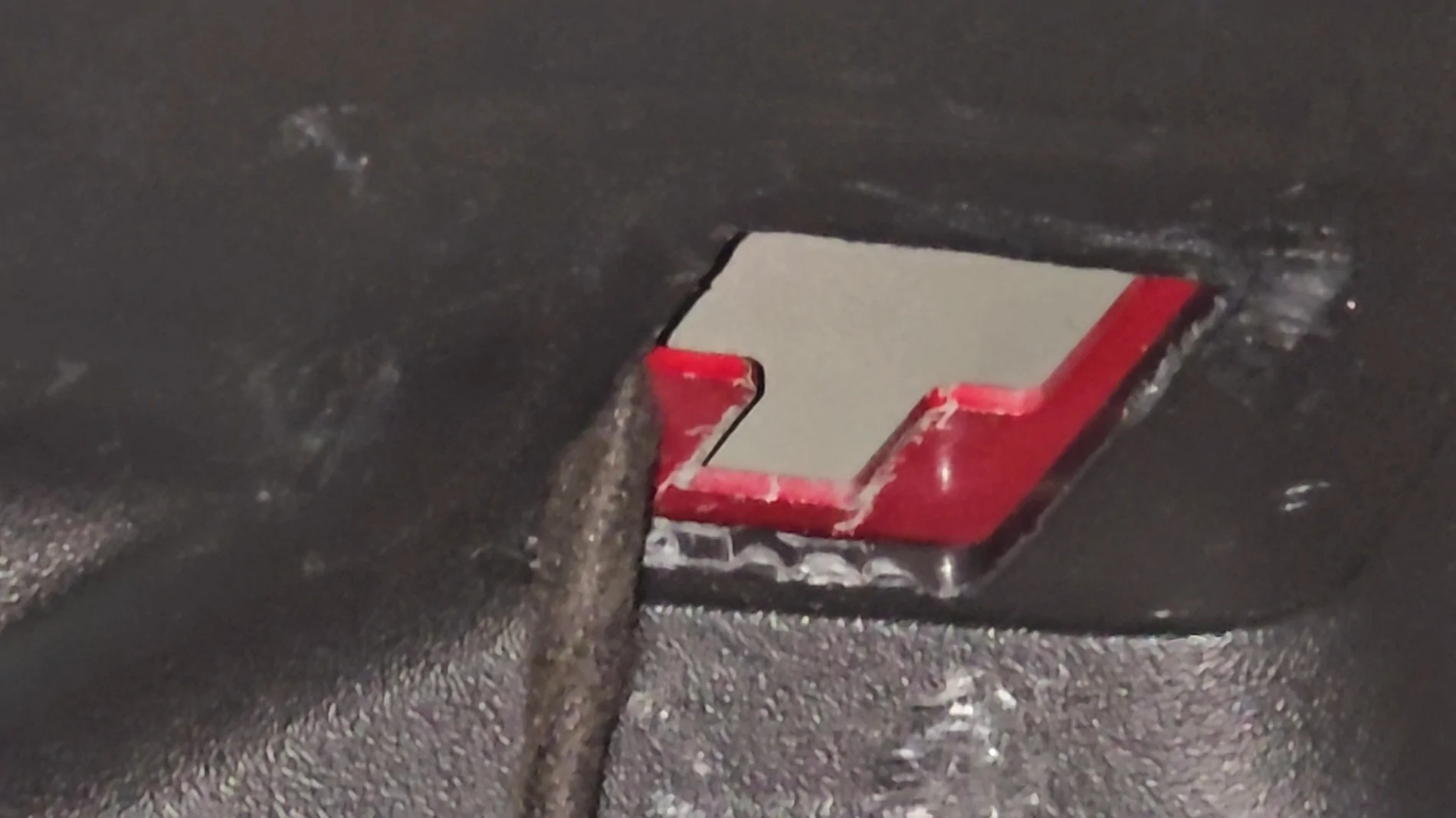Ford Bronco Sun Visor Install - What am I doing wrong!!! 1000017180