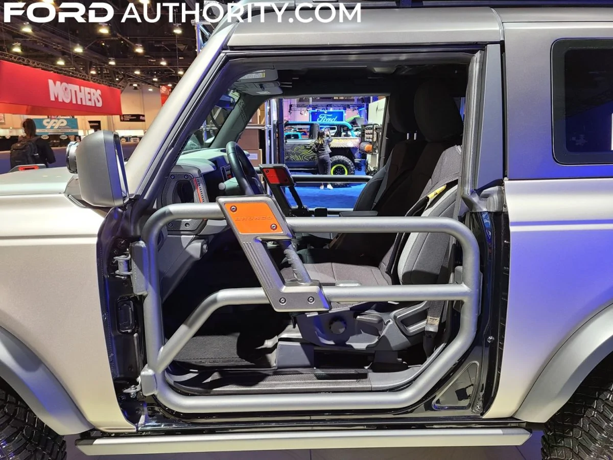 Ford Bronco Two Door Tuesday Lets See Them Two Doors 2021-Ford-Bronco-Off-Road-Wheeling-And-Beyond-Two-Door-Concept-2021-SEMA-Live-Photos-Exterior