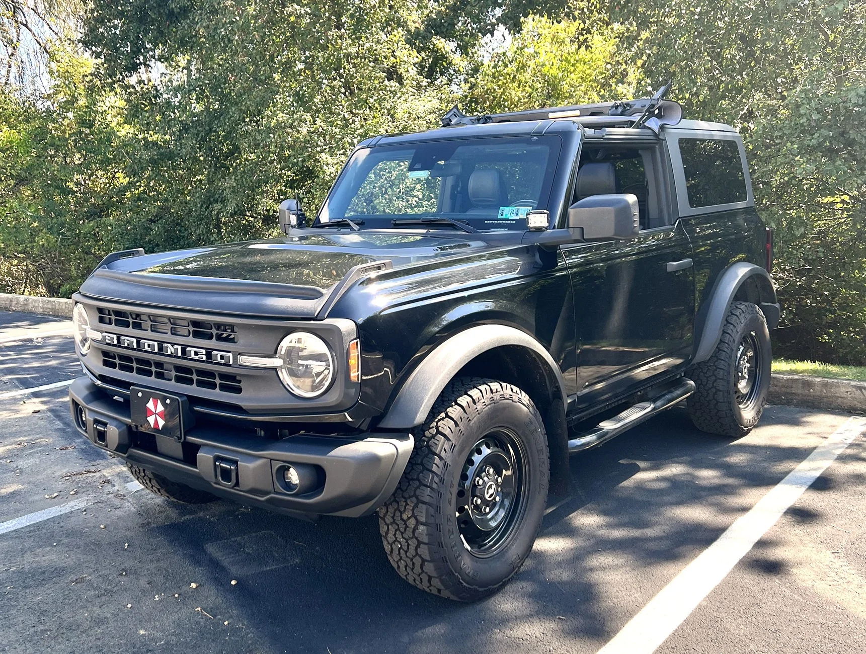 Ford Bronco Hardtop vs. Soft Top — What are you running this summer? ☀️🏜️ IMG_0316