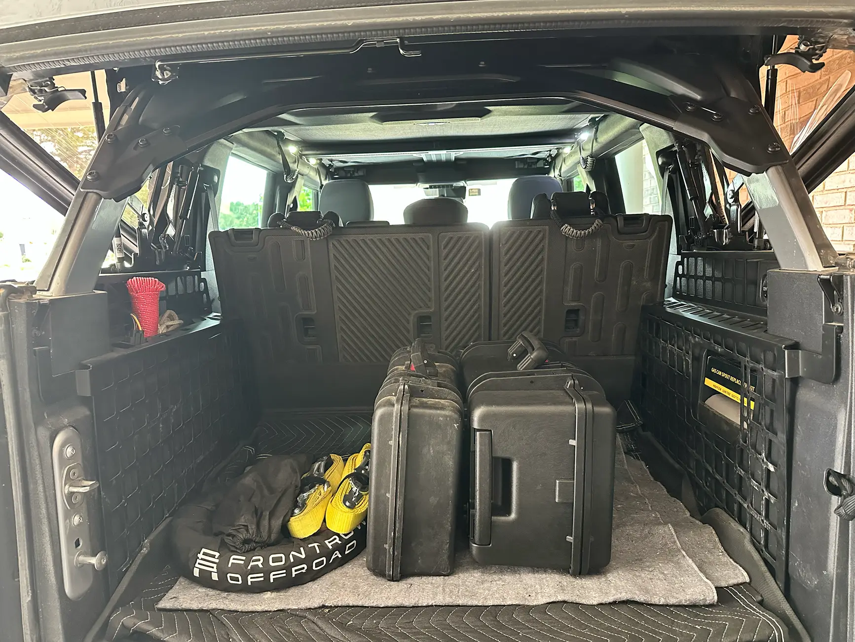 Ford Bronco Does anyone carry emergency food & water for unplanned overnight situations? tempImagerrlPKQ