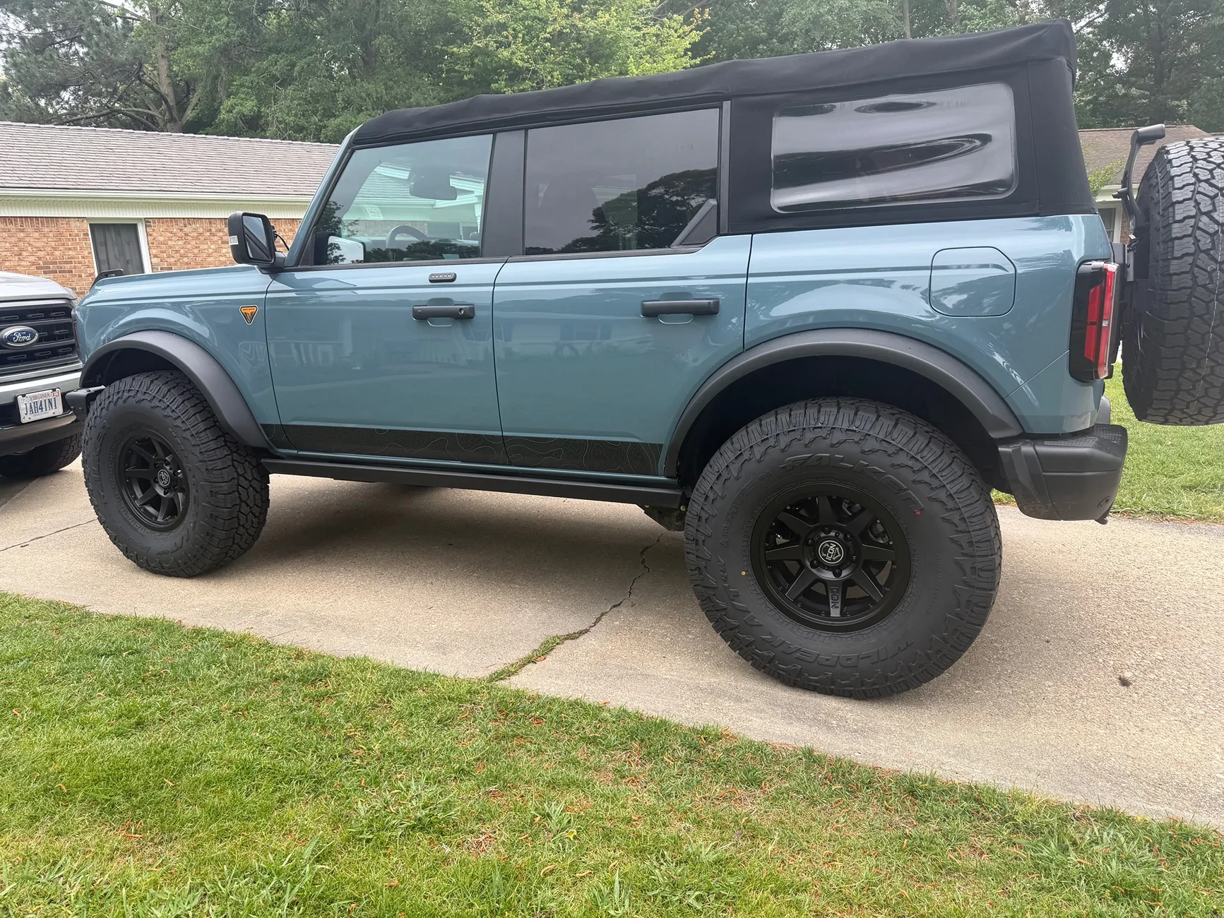 Ford Bronco Icon Stage 4 on 37s | Severe Duty Rack | Daily / Trail Setup IMG_0673