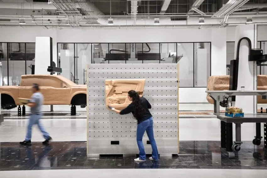 Ford Bronco Ford Midsize EV Ranchero Pickup – News & Info 1777304141923-la