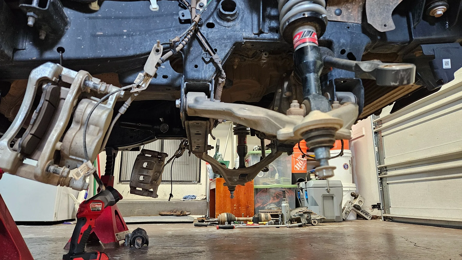 Ford Bronco What did you do TO / WITH your Bronco today? 👨🏻‍🔧🧰🚿🛠 20260427_125724