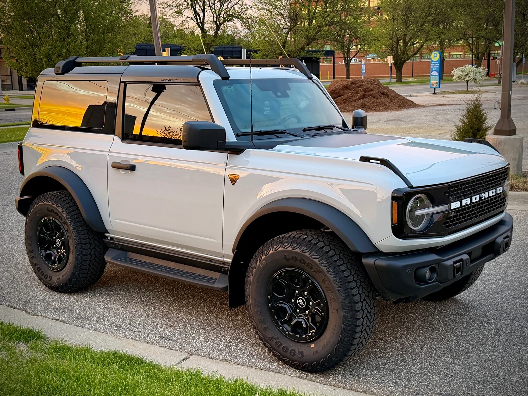Ford Bronco Two Door Tuesday Lets See Them Two Doors IMG_1875