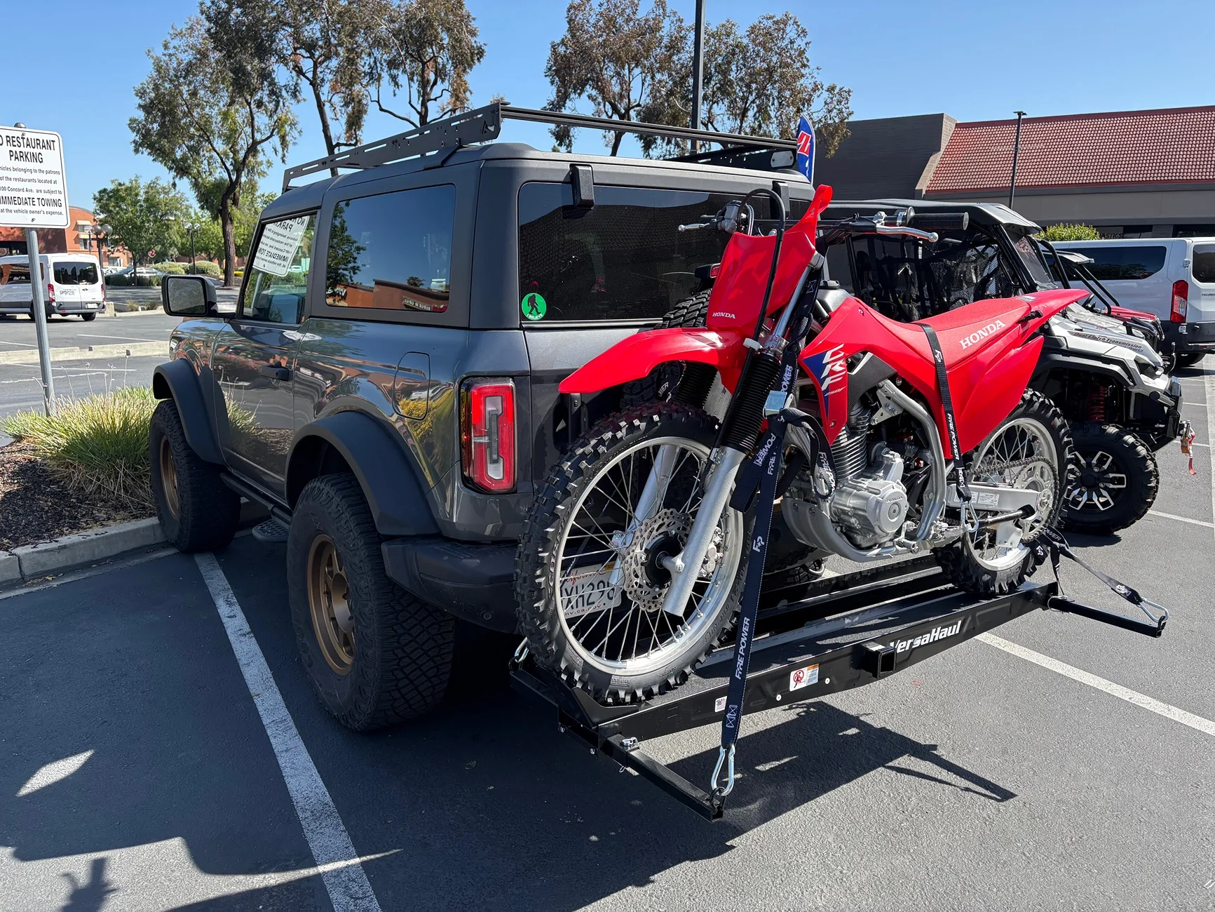 Ford Bronco Hitch Mount for Dirtbike IMG_0725