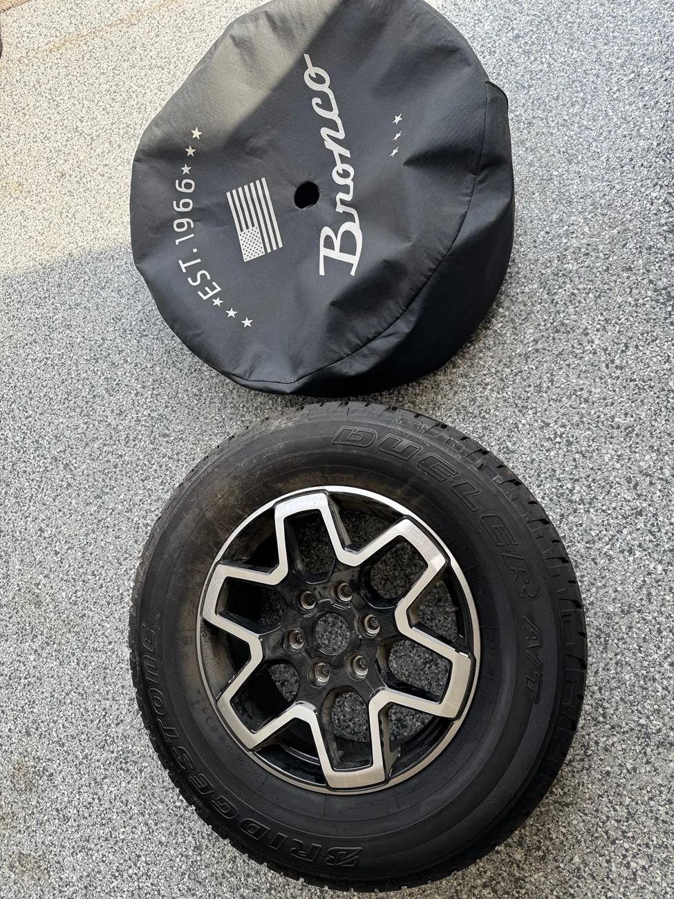 Ford Bronco FS: OEM OBX wheels + BFG KO2s 285/70/R18 IMG_2333