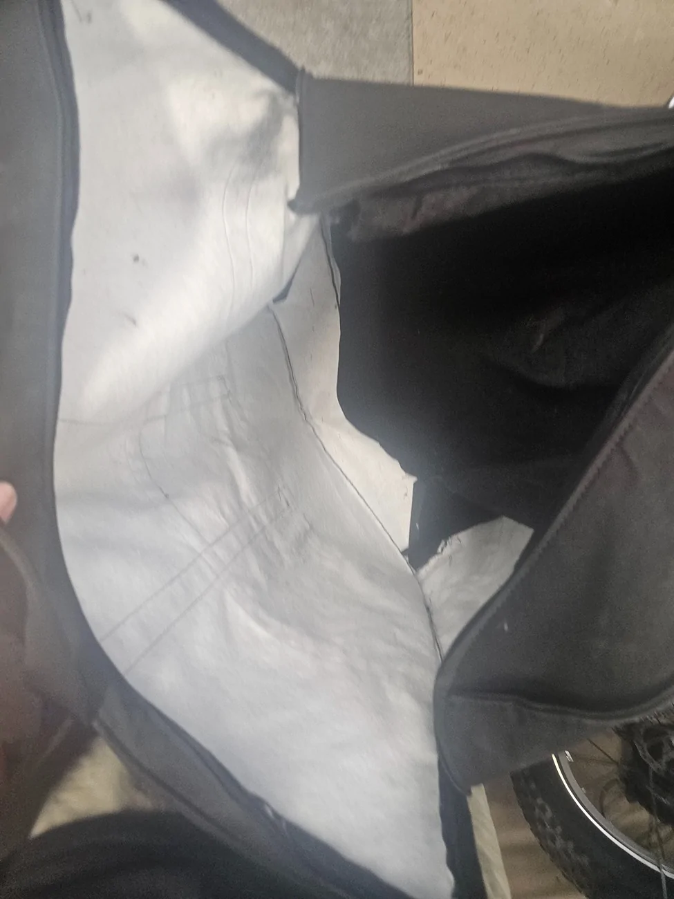 Ford Bronco FS - 2 Dr HT Panel Bag $25 20260502_122738
