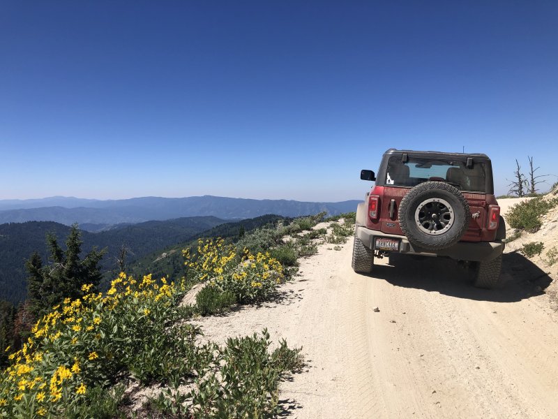 Ford Bronco What does your perfect off-road trip look like? 3XIxcWw