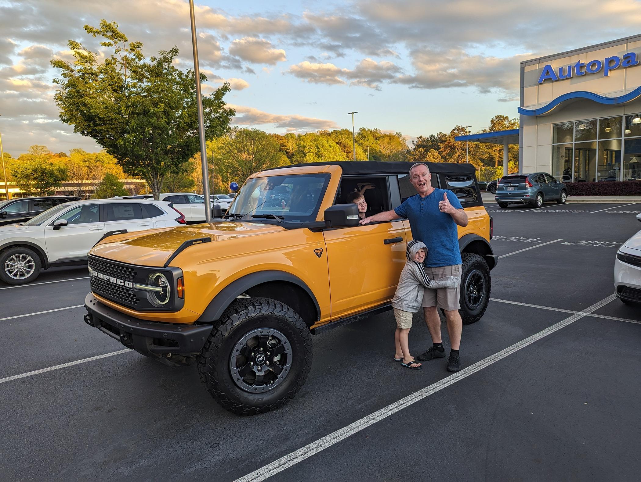 Ford Bronco How far did you travel to pick up your Bronco ? 624145-576c94aa2f0d5b70e44de2c26d98f61f