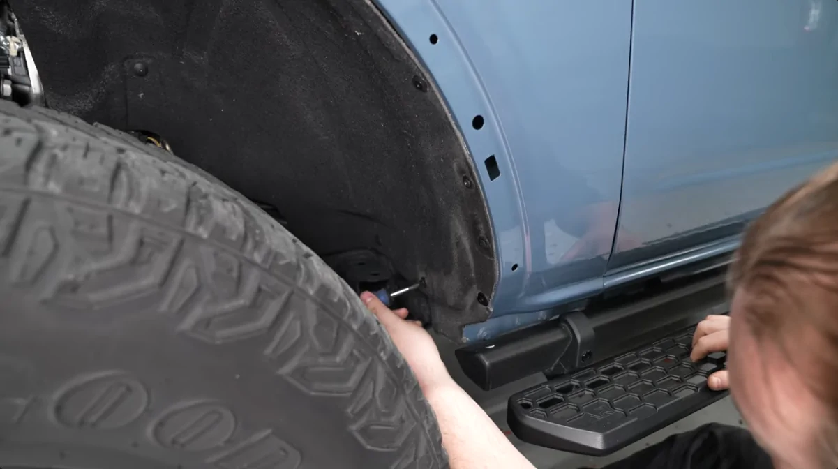 Ford Bronco Side Step Identification [SOLVED] 1777922624957-a9