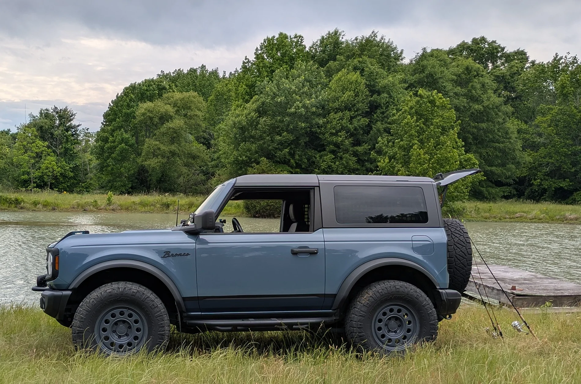 Ford Bronco What did you do TO / WITH your Bronco today? 👨🏻‍🔧🧰🚿🛠 PXL_20260505_221349911.MP