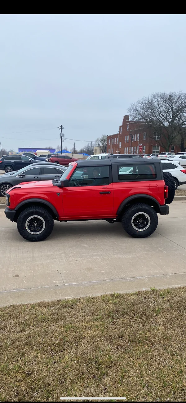 Ford Bronco Fair price for a 2dr base sasquatch bronco