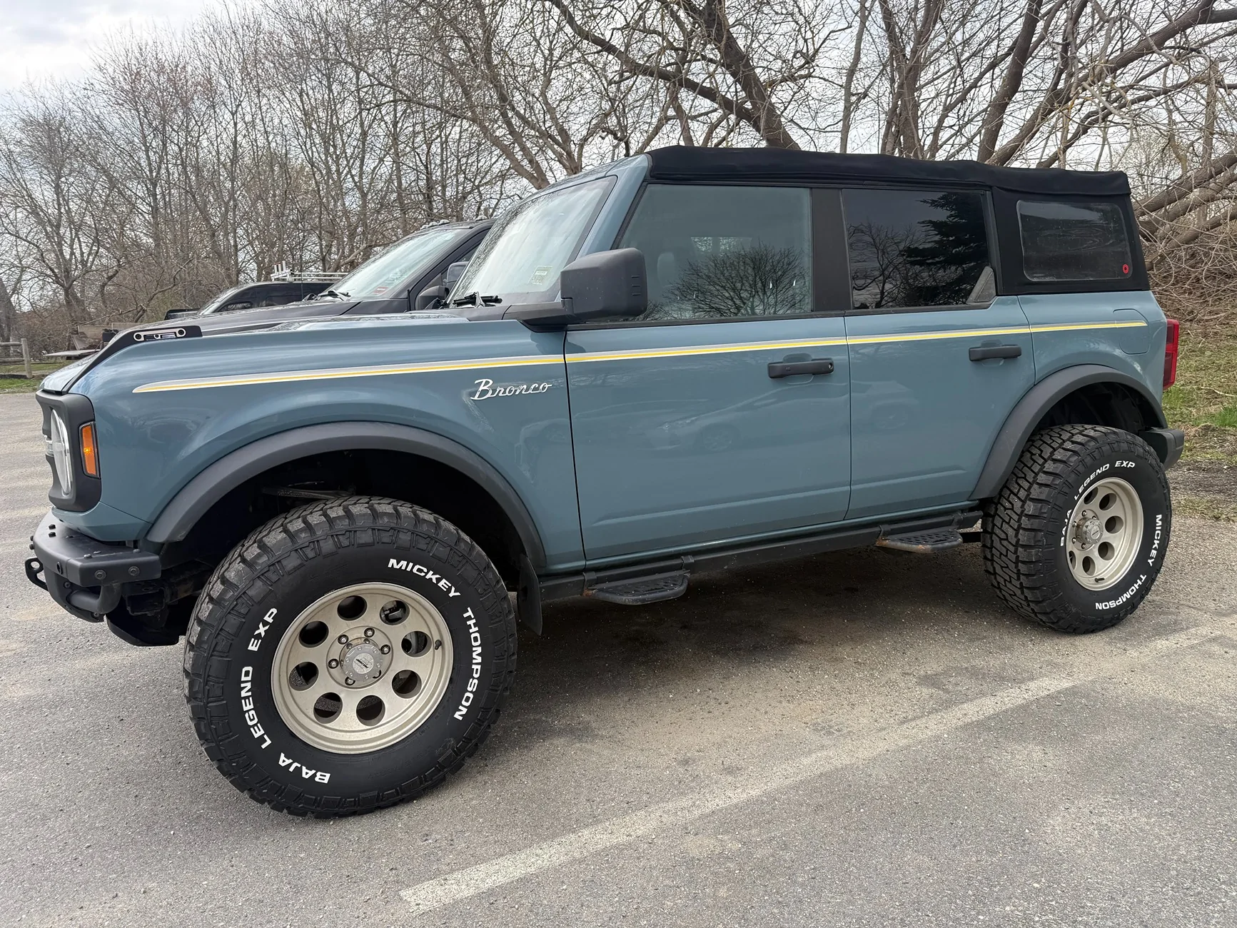 Ford Bronco White or Black Tire lettering out? IMG_5215