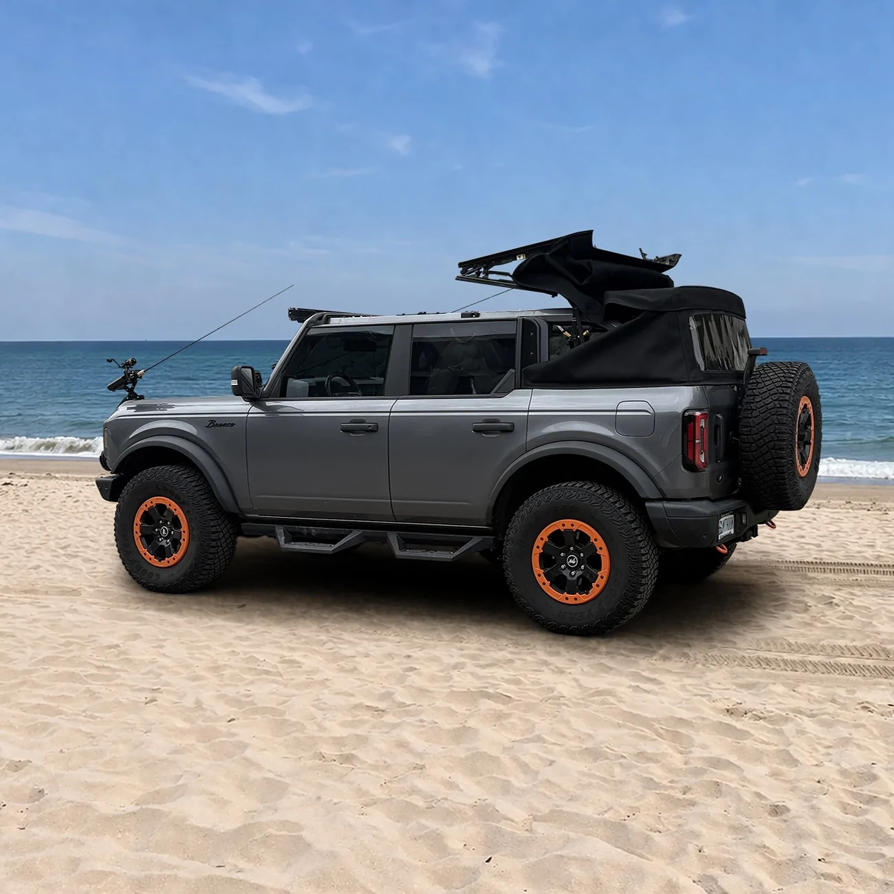 Ford Bronco Open your soft top without removing the windows - Bronco 4 Door Easy-Fold Soft Top Windows by X-Rack 2026-03-27 14.56.57
