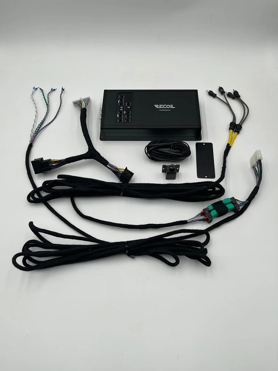 Ford Bronco NEW COMPACT 4 AND 5 CHANNEL AMPS IMG_8316