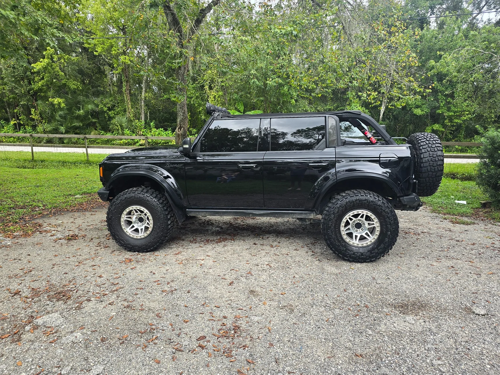 Ford Bronco I CANT DECIDE. METHOD 305 or 703 20251004_173138