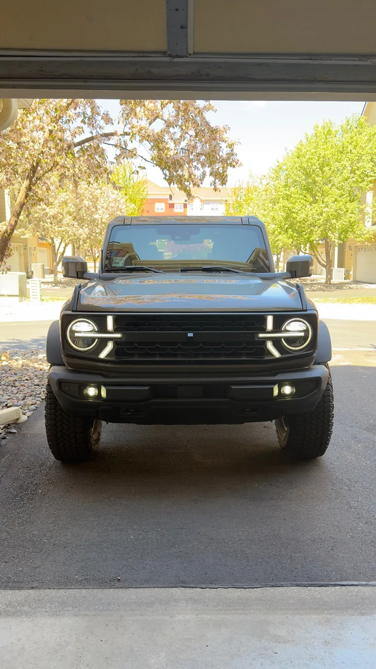 Ford Bronco MARSH GRAY Bronco Club IMG_3908