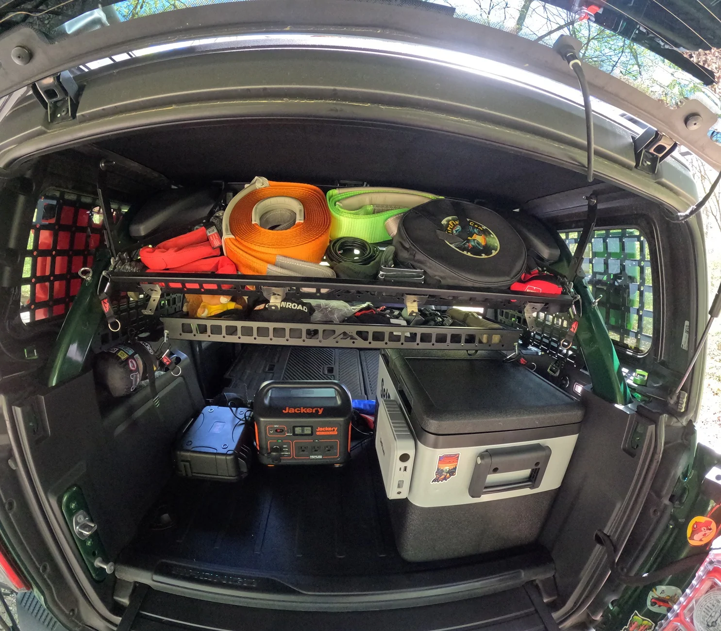 Ford Bronco please show me your recovery kits and bags. GPTempDownload