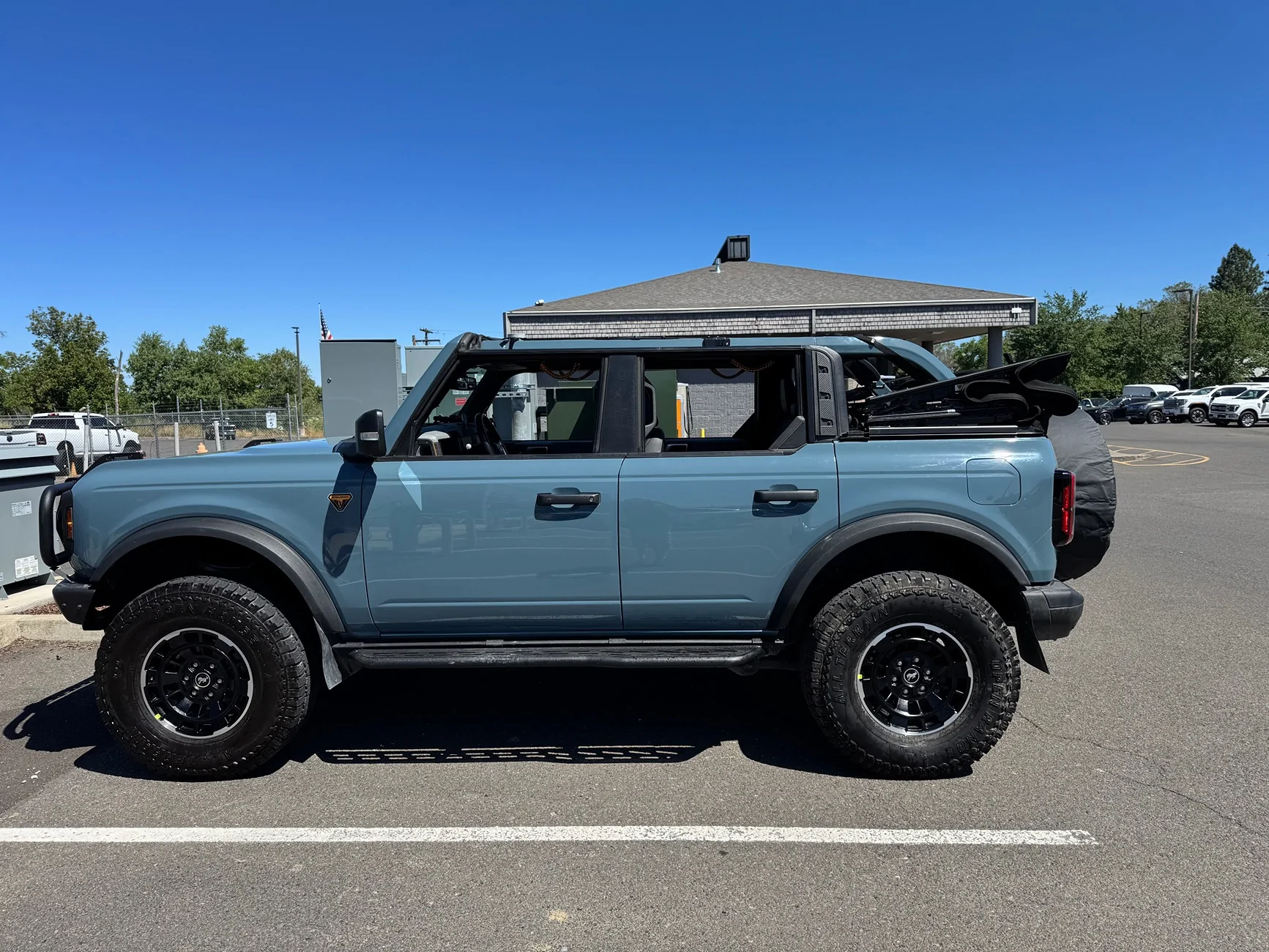 Ford Bronco AREA 51 Bronco Club IMG_0837