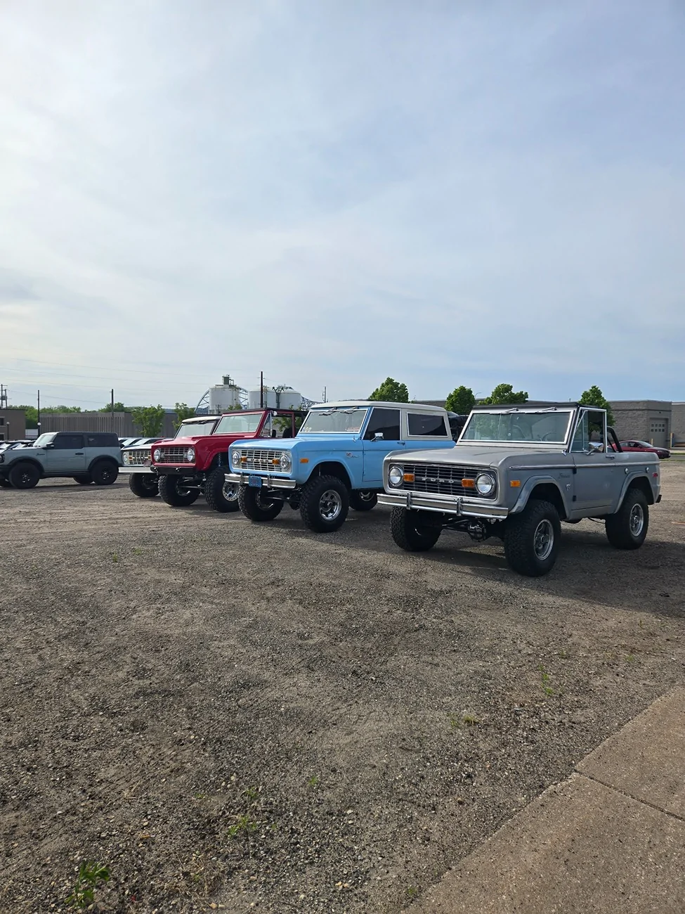 Ford Bronco What did you do TO / WITH your Bronco today? 👨🏻‍🔧🧰🚿🛠 1000011210