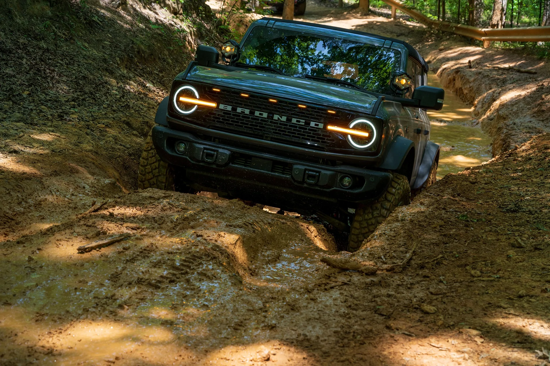 Ford Bronco Uwharrie Meet Up in May _DSC9601