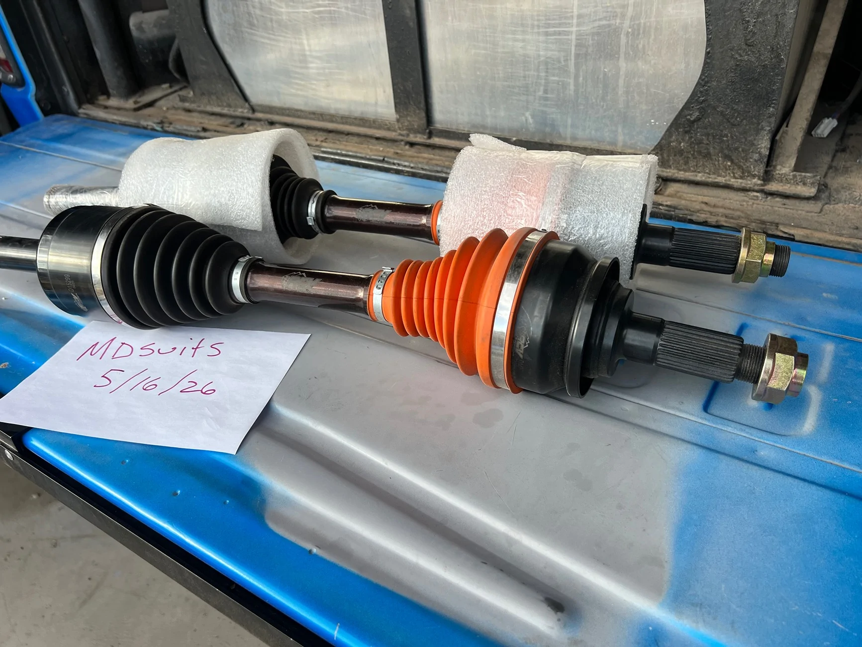 Ford Bronco M210 rcv axles IMG_8882