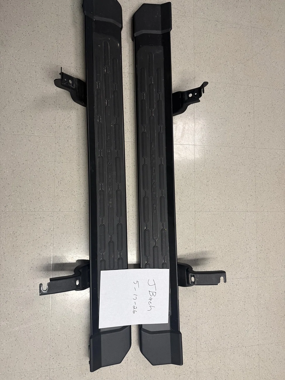 Ford Bronco 2 Door OEM Running boards IMG_1474