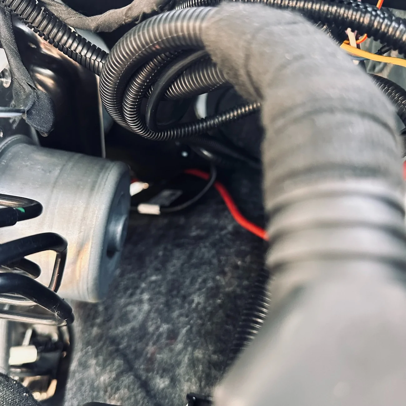 Optional Power Reroute for GearShade Subwoofer with Kicker 500.1 and 8 ...
