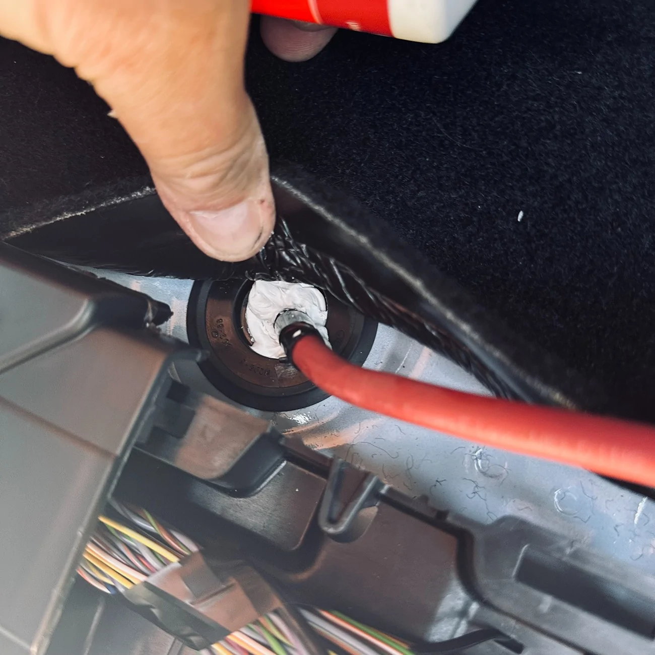 Optional Power Reroute for GearShade Subwoofer with Kicker 500.1 and 8 ...