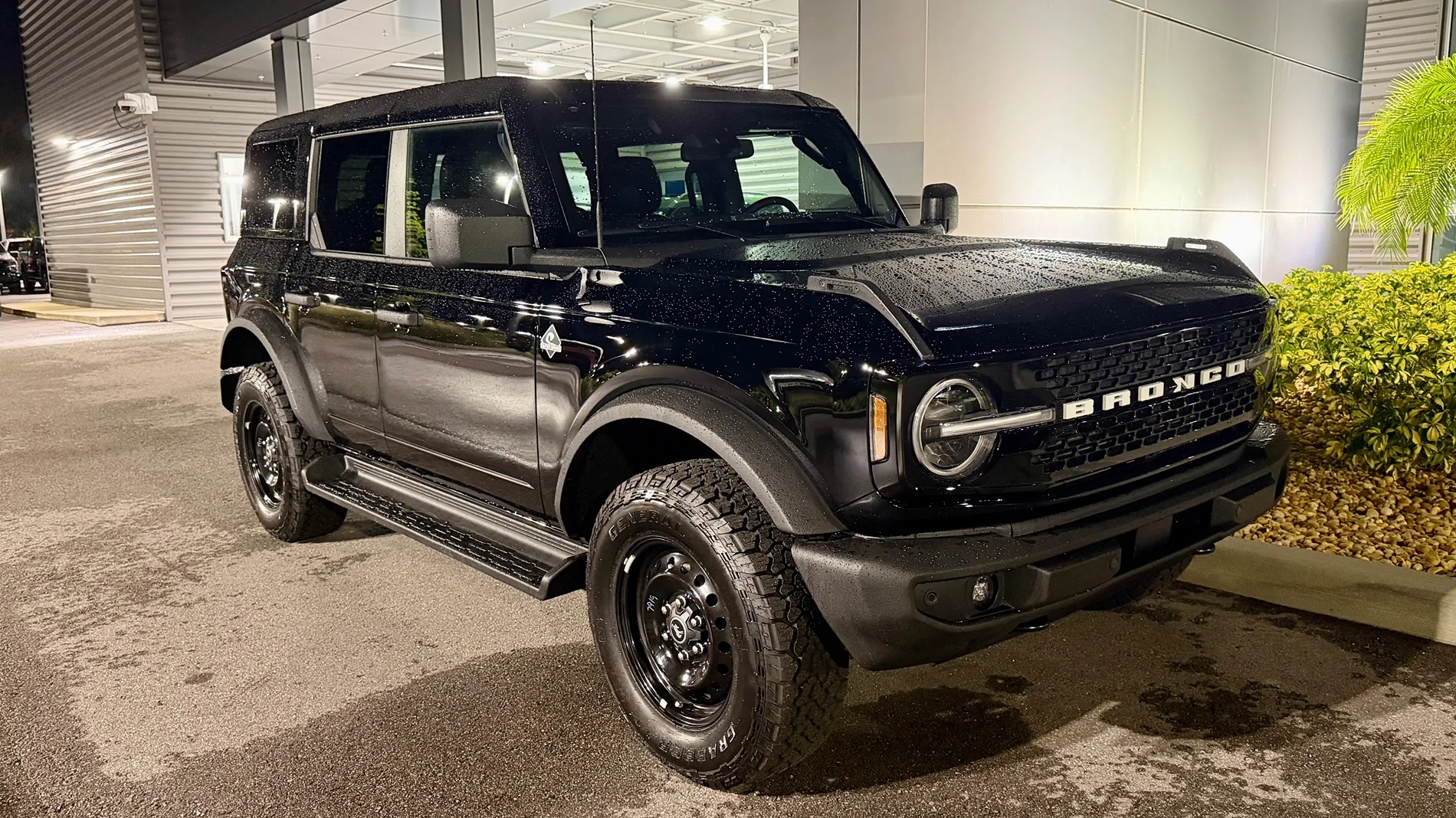 Ford Bronco New but been lurking on here IMG_2997