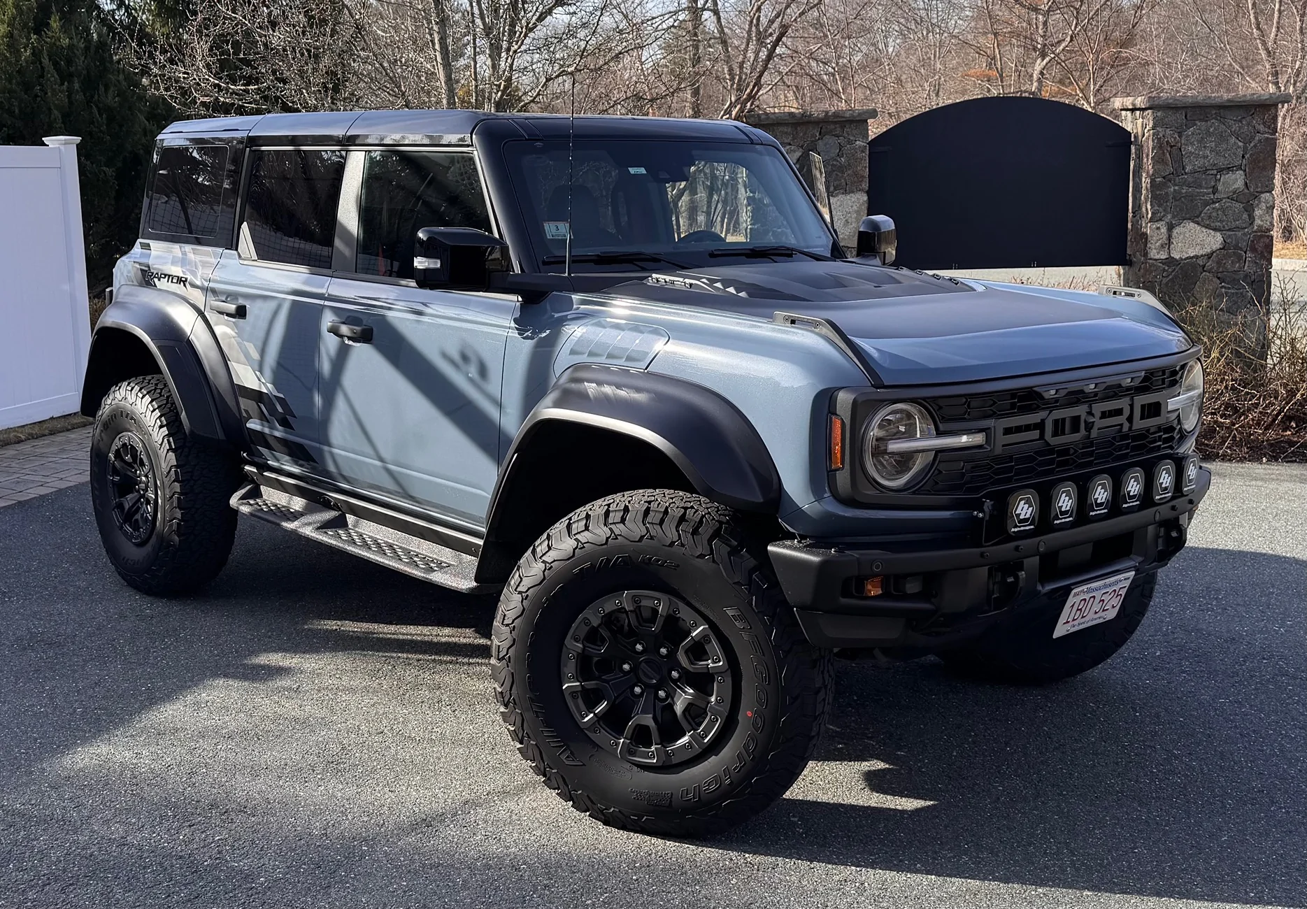 Ford Bronco Suggestions for lighting on Raptor bumper? IMG_0284