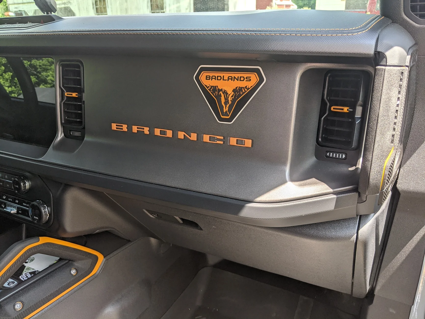 Ford Bronco What did you do TO / WITH your Bronco today? 👨🏻‍🔧🧰🚿🛠 PXL_20260520_170535905