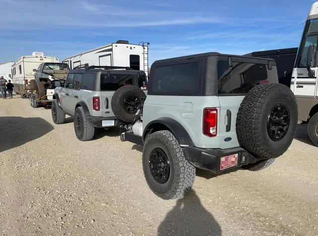 Ford Bronco Matching one axle trailer 1000011256