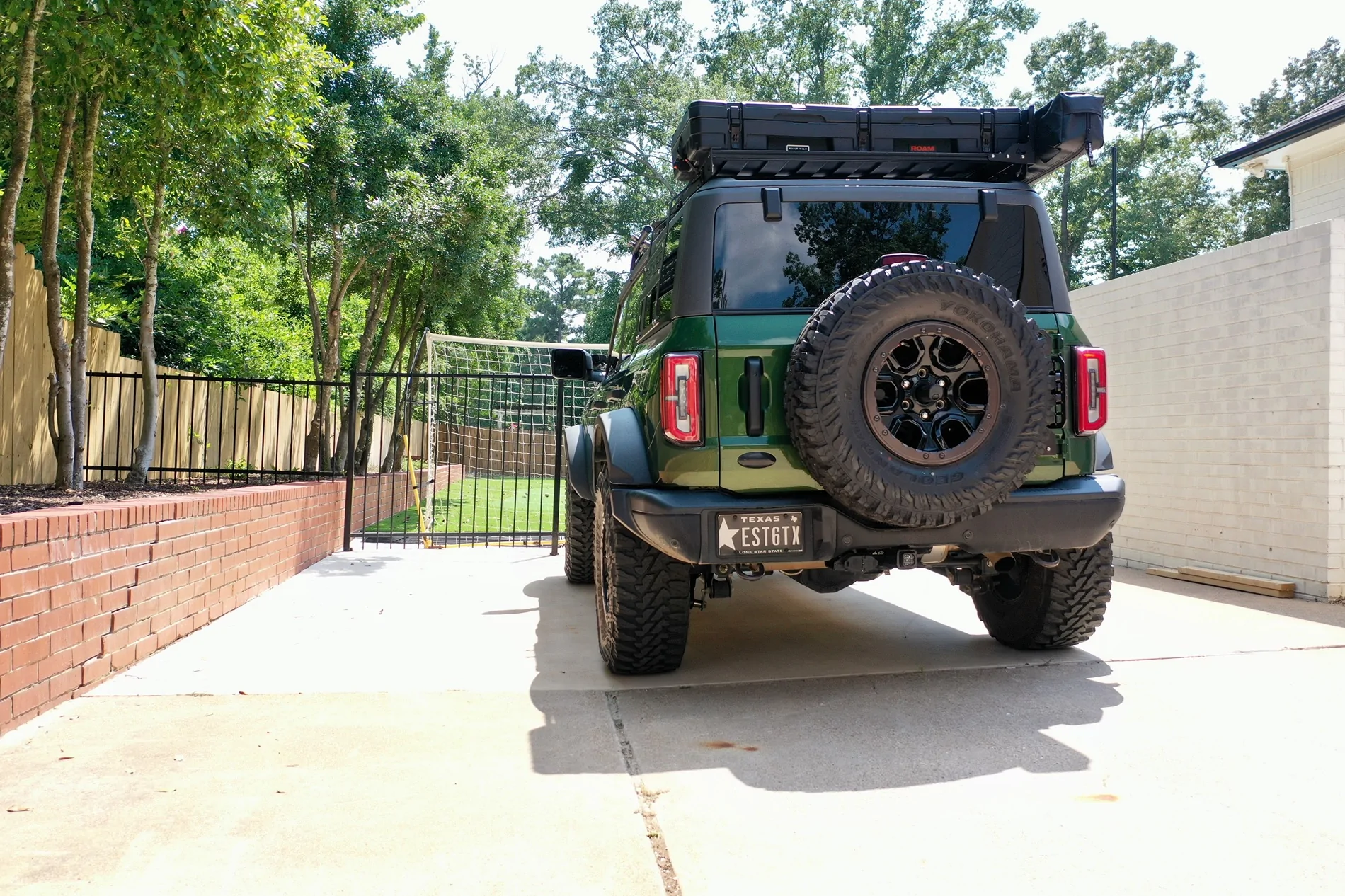 Ford Bronco Cargo box for Trailrax half-rack? DJI_0009